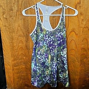 #32 Lululemon Tank